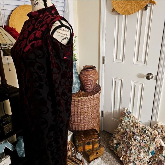 Design Lab Sexy Cold Shoulder Burgandy Burnout Velvet Bodycon Dress. M Fit - Picture 16 of 16